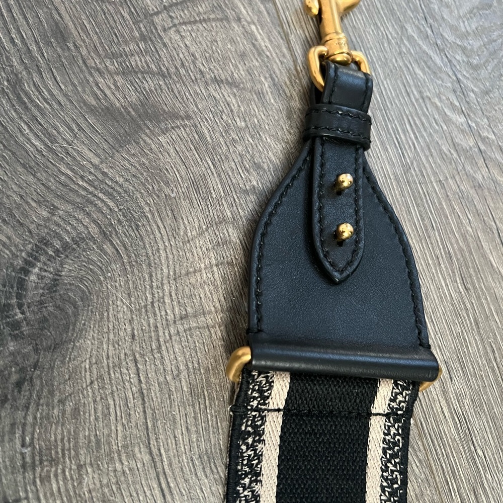 Dior strap. - Picture 5 of 5
